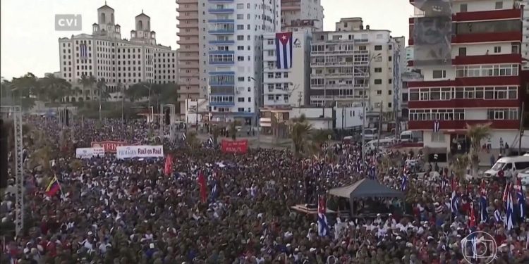 Pressionadas por sanções dos EUA, empresas estrangeiras começam a deixar Cuba