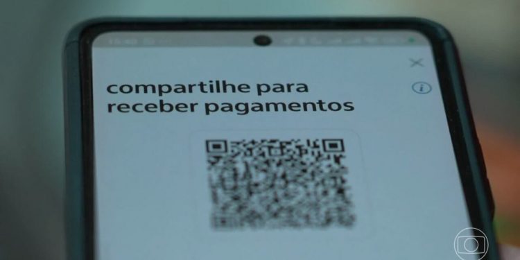 'Pix americano'? O que é o Zelle, sistema de pagamentos defendido por Eduardo Bolsonaro para negociação entre Brasil e EUA