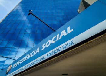 Portaria do INSS autoriza adequação de servidores para reforçar setor que avalia pedidos de BPC
